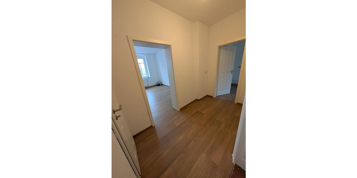 Etagenwohnung Nossen - 2 Zimmer, 48 m&sup2;, 299&euro; | Angebot:26337406