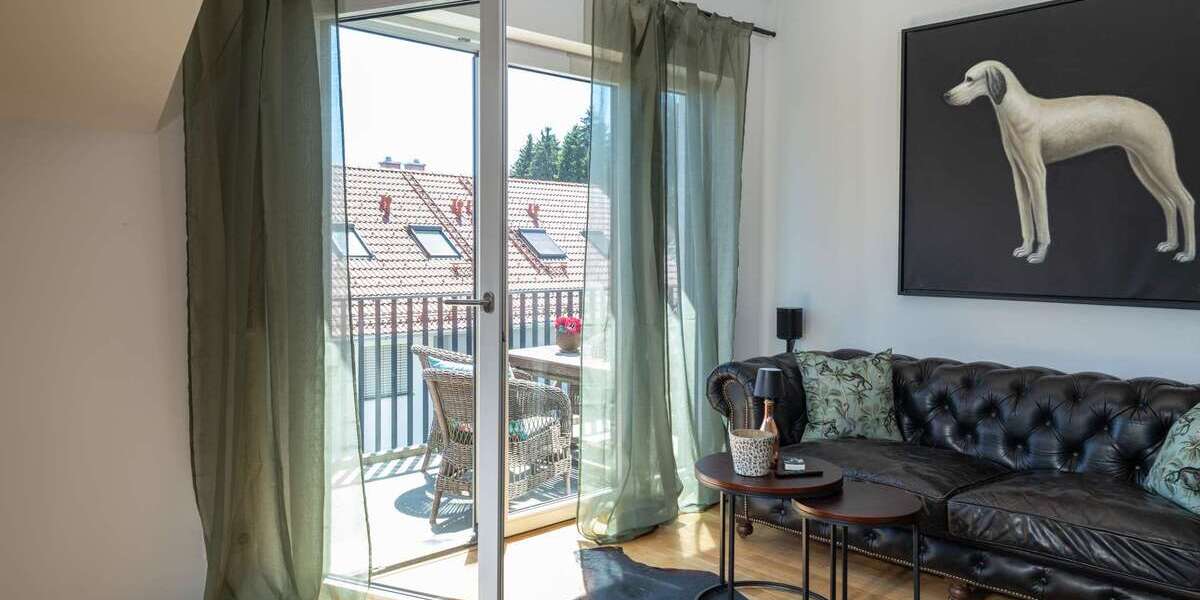 Modernes Wohnen zwischen Isar & München - Dachgeschoßwohnung Baierbrunn | Angebot:26931836