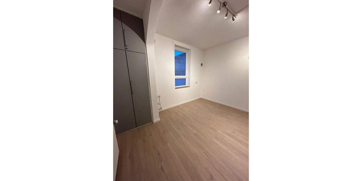 Einfamilienhaus Worms Innenstadt - 5 Zimmer, 170 m&sup2;, 1.850&euro; | Angebot:25566495