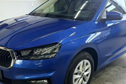 Skoda Fabia 17.600 km 16.600 &euro; Krumbach 86381