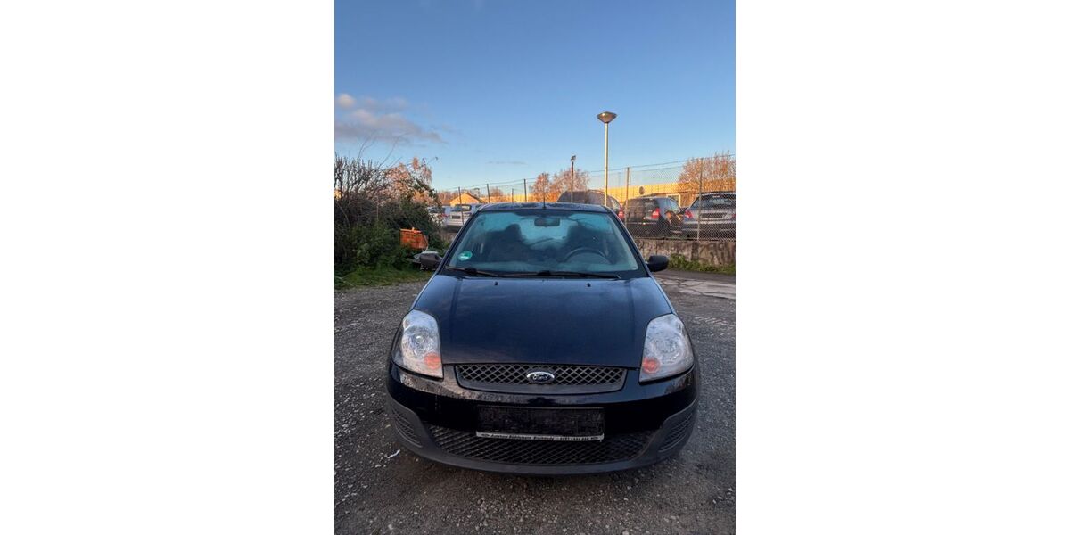 Ford Fiesta 160.675 km 1.100 € Braunschweig 38120