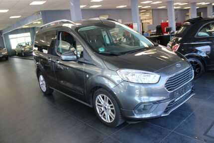 Ford Tourneo Courier 120.895 km 9.980 &euro; Euskirchen 53881