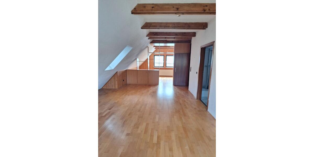 Mehrfamilienhaus, Wohnhaus Augsburg Bergheim - 6 Zimmer, 200 m&sup2;, 590.000&euro; | Angebot:26815381