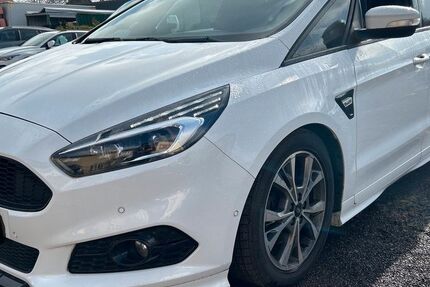 Ford S-Max 111.000 km 15.200 &euro; Frankfurt am Main, Praunheim 60488