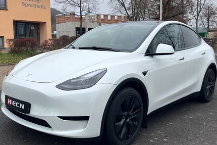 Tesla Model Y 18.550 km 33.500 &euro; Bad Bocklet 97708
