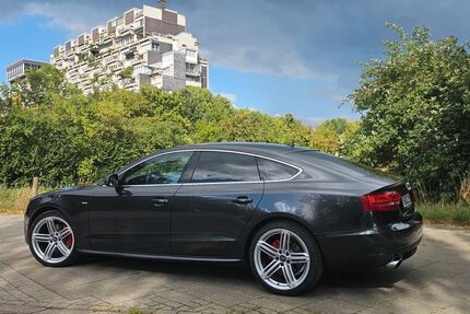 Audi A5 214.700 km 12.990 &euro; Hannover 30455