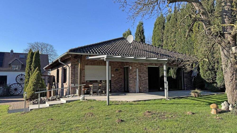 Bungalow Voerde Friedrichsfeld - 3 Zimmer, 123 m&sup2;, 790.000&euro; | Angebot:25878914