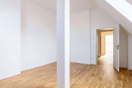 Wohnung zum Mieten in Beelitz-Heilstätten 1.899 € 146.03 m²