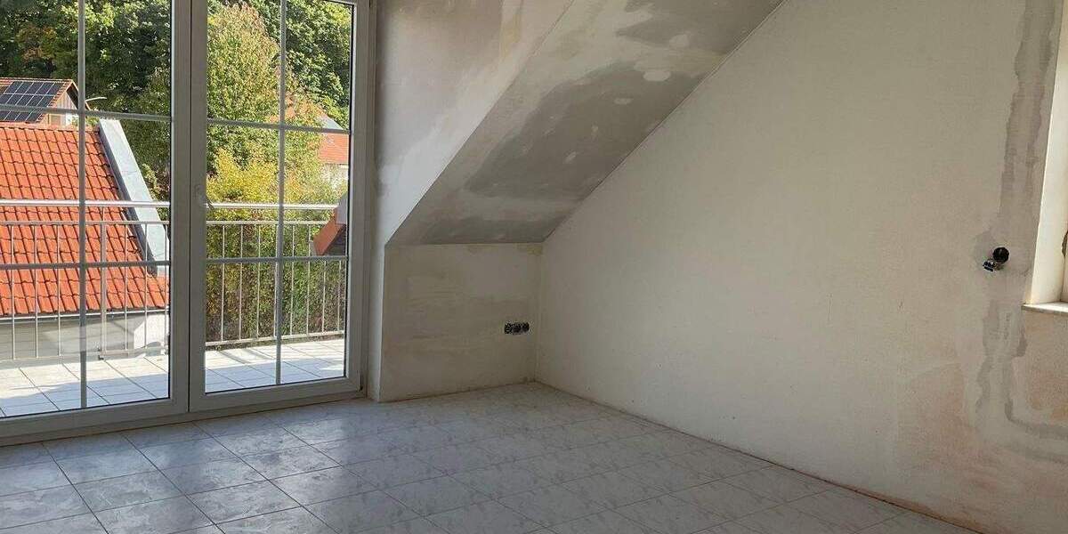 Großzügige helle Maisonettenwohnung in Hünfeld- OT 4 zimmer