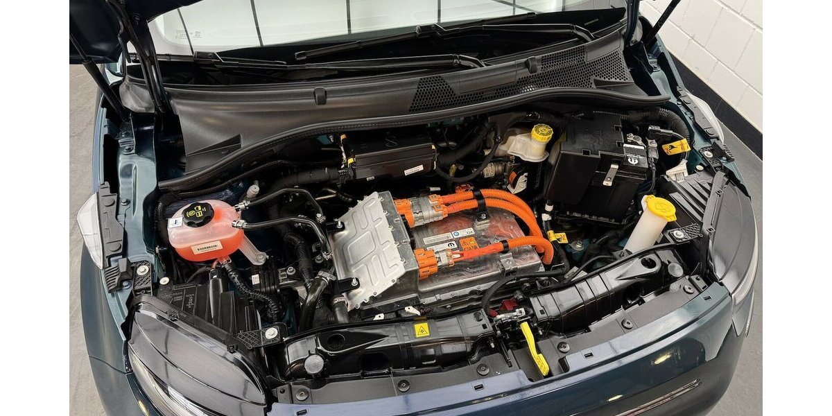 Fiat 500e Action Carplay Android Automatik 1.Hand 25.950 km 13.120 &euro; Lich 35423