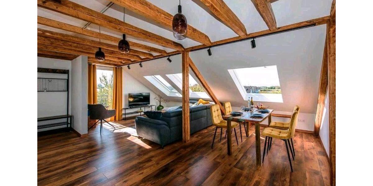 Mehrfamilienhaus, Wohnhaus Roßwein - 8 Zimmer, 140 m&sup2;, 689&euro; | Angebot:26550727
