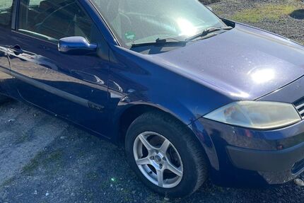 Renault Megane 160.500 km 1.350 &euro; Münzenberg-Gambach 35516