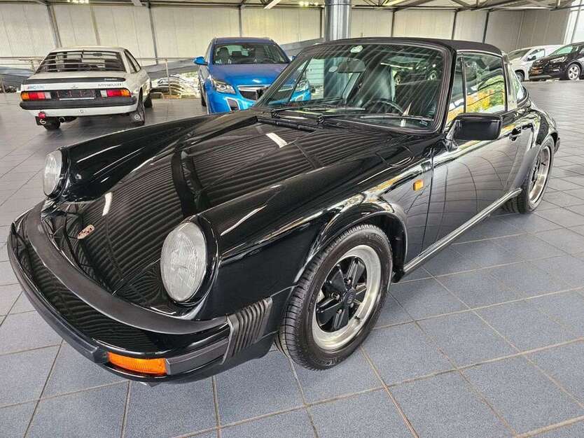 Porsche 911 208.000 km 61.900 € Mettingen 49497