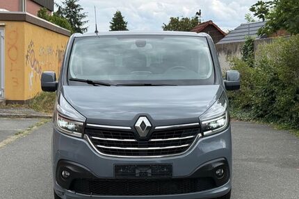 Renault Trafic 248.000 km 14.900 &euro; Fürth 90763