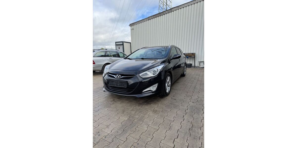 Hyundai i40 204.000 km 6.400 € Unna 59423