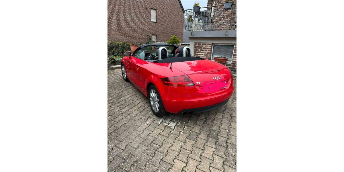 Audi TT 195.000 km 5.900 &euro; Aachen 52072