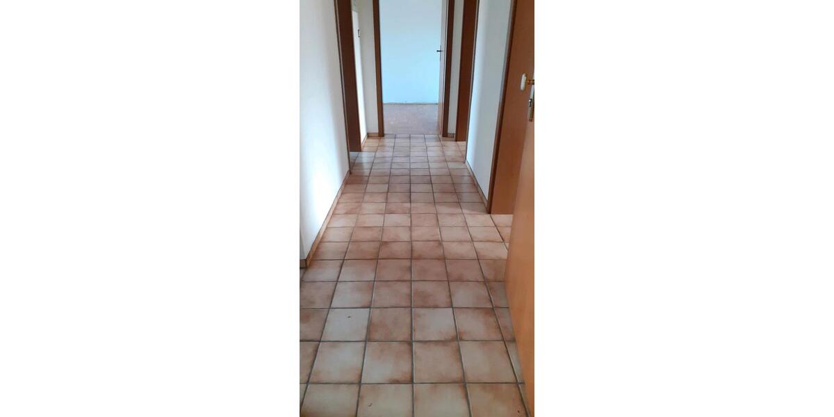 Eigentumswohnung 3 ZKB mit Südbalkon und Stellplatz 3 zimmer