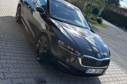 Skoda Octavia 116.140 km 17.700 &euro; Perkam 94368