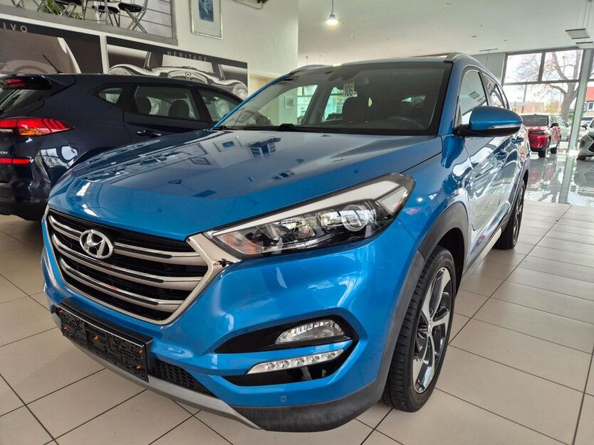 Hyundai TUCSON 72.000 km 17.890 € Berlin 13127