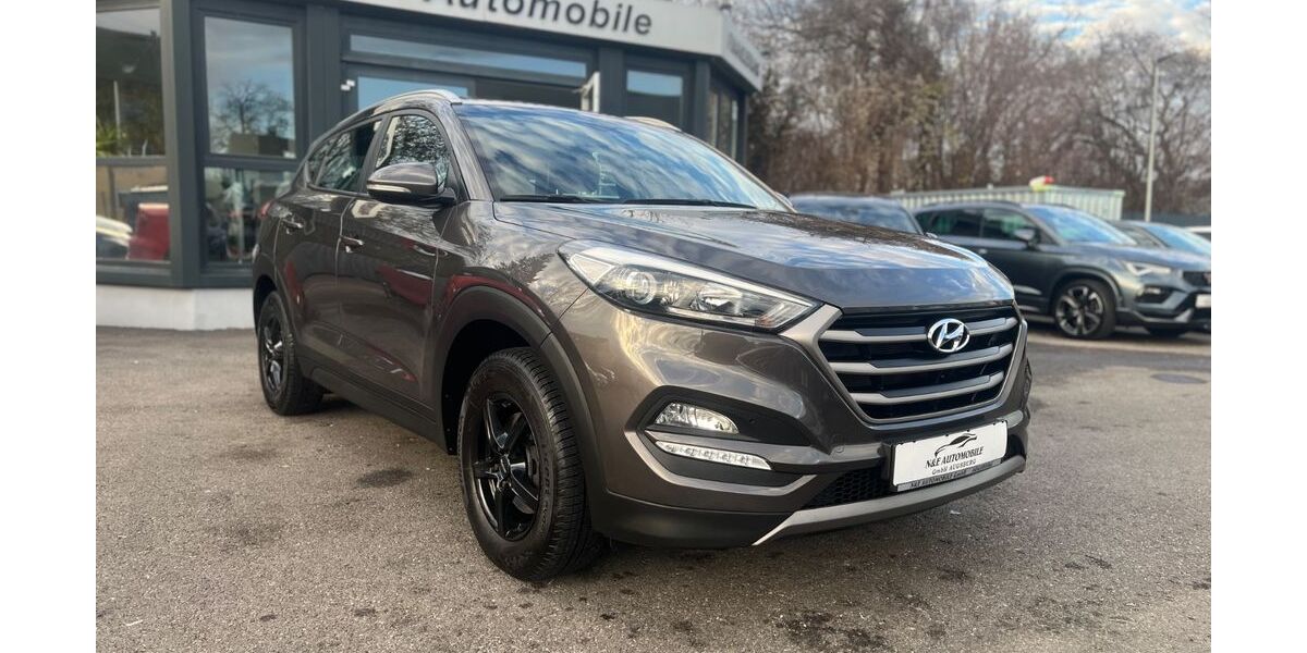 Hyundai TUCSON 93.000 km 12.990 &euro; Augsburg 86165