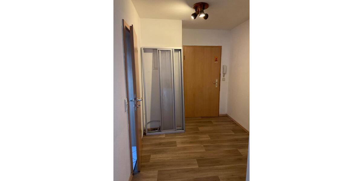 Dachgeschoßwohnung Schleusingen - 2 Zimmer, 46 m&sup2;, 470&euro; | Angebot:25350940