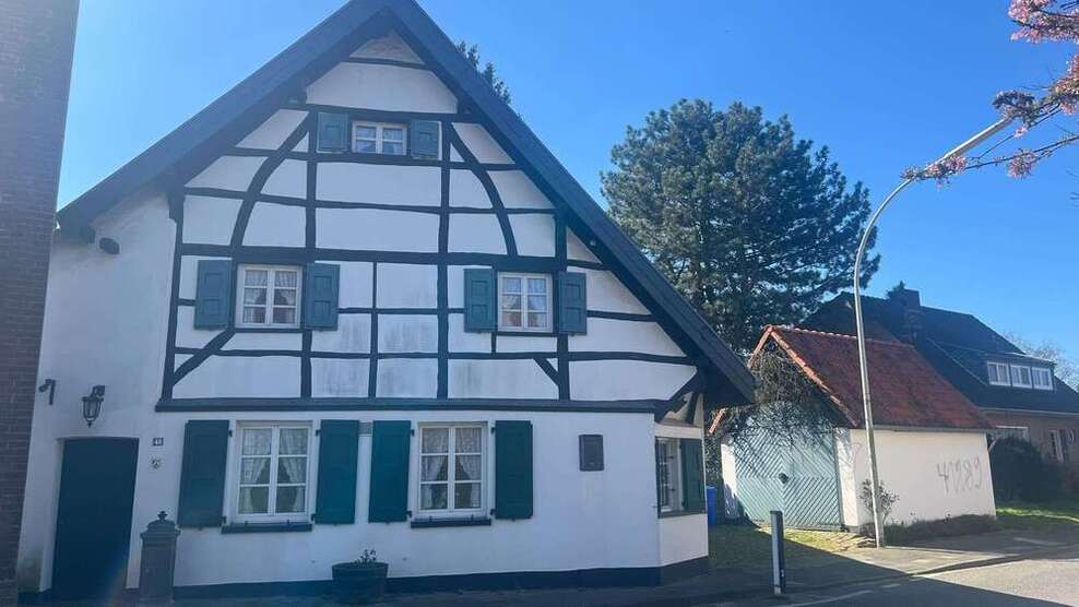Haus zum Kaufen in Mönchengladbach 399.000 € 156.15 m²