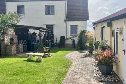 Haus zum Kaufen in Rathenow 360.000 € 142 m² 3.5 zimmer