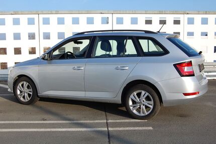 Skoda Fabia 34.600 km 13.999 &euro; Berlin 13435