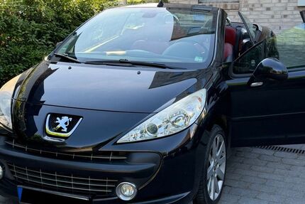 Peugeot 207 127.398 km 4.500 &euro; Hamburg 22177