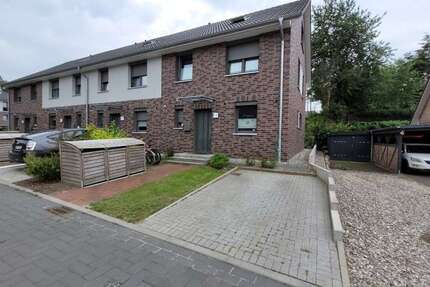 Haus Malente Neversfelde - 5 Zimmer, 132 m&sup2;, 1.250&euro; | Angebot:26807918