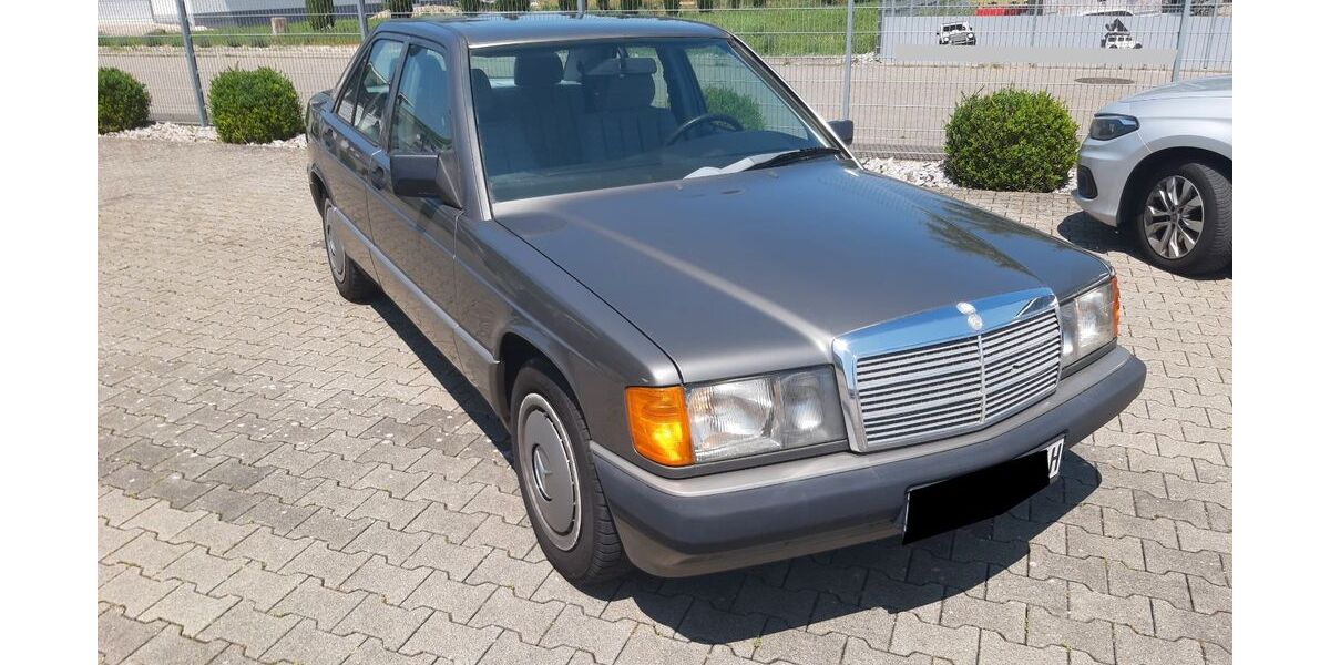 Mercedes-Benz 190 216.146 km 6.990 &euro; Sasbach a.K 79361