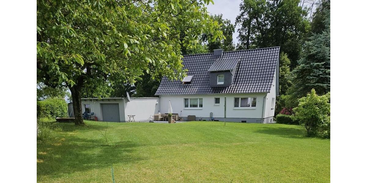 Einfamilienhaus Willingshausen - 5 Zimmer, 140 m&sup2;, 275.000&euro; | Angebot:26818690