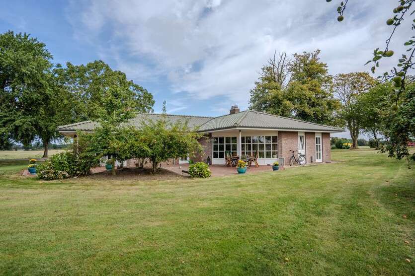 Haus zum Kaufen in Neuschönberg (Holstein) 859.000 € 200 m²