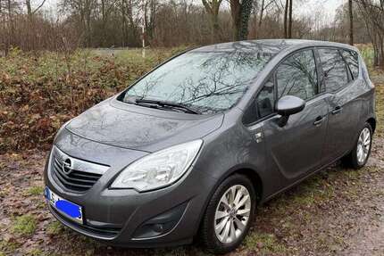 Opel Meriva 81.499 km 5.390 &euro; Adendorf 21365