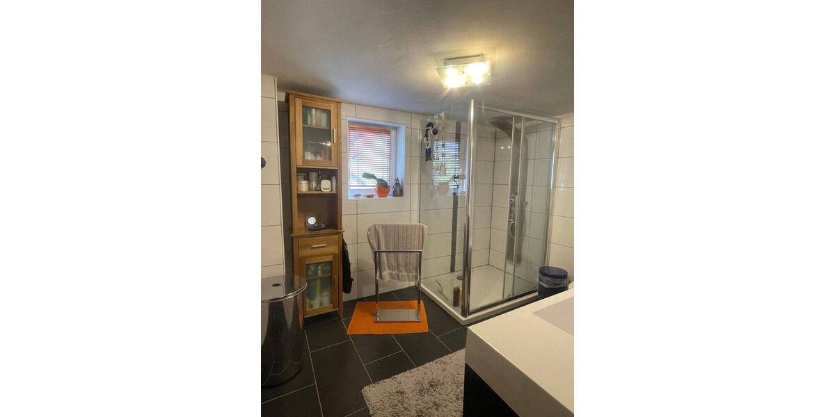 Einfamilienhaus Korbach - 9 Zimmer, 115 m&sup2;, 269.000&euro; | Angebot:26389910