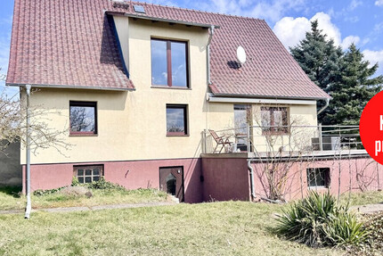 HORN IMMOBILIEN ++ Einfamilienhaus in Tantow mit Einbauküche, Garage und großem Grundstück - Haus Tantow | Angebot:24299209