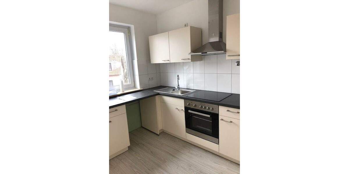 Etagenwohnung Coburg - 2 Zimmer, 63 m&sup2;, 580&euro; | Angebot:26378702