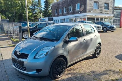 Toyota Yaris 111.000 km 3.500 &euro; Bremerhaven 27576