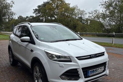 Ford Kuga 173.000 km 11.500 € Syke 28857