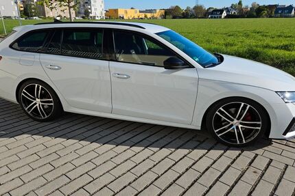 Skoda Octavia 164.000 km 21.600 &euro; Erding 85435