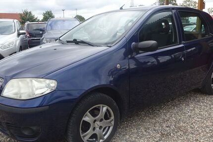 Fiat Punto 125.966 km 900 &euro; Dresden 01219