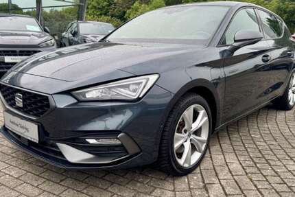Seat Leon 92.998 km 17.698 &euro; Nienburg 31582