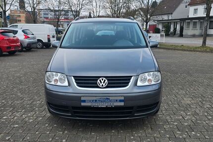 VW Touran 129.000 km 4.400 &euro; Aalen 73433