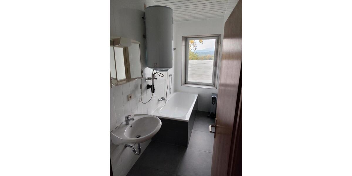 5 Zi. Wohnung in Schwanenkirchen zu vermieten 5 zimmer