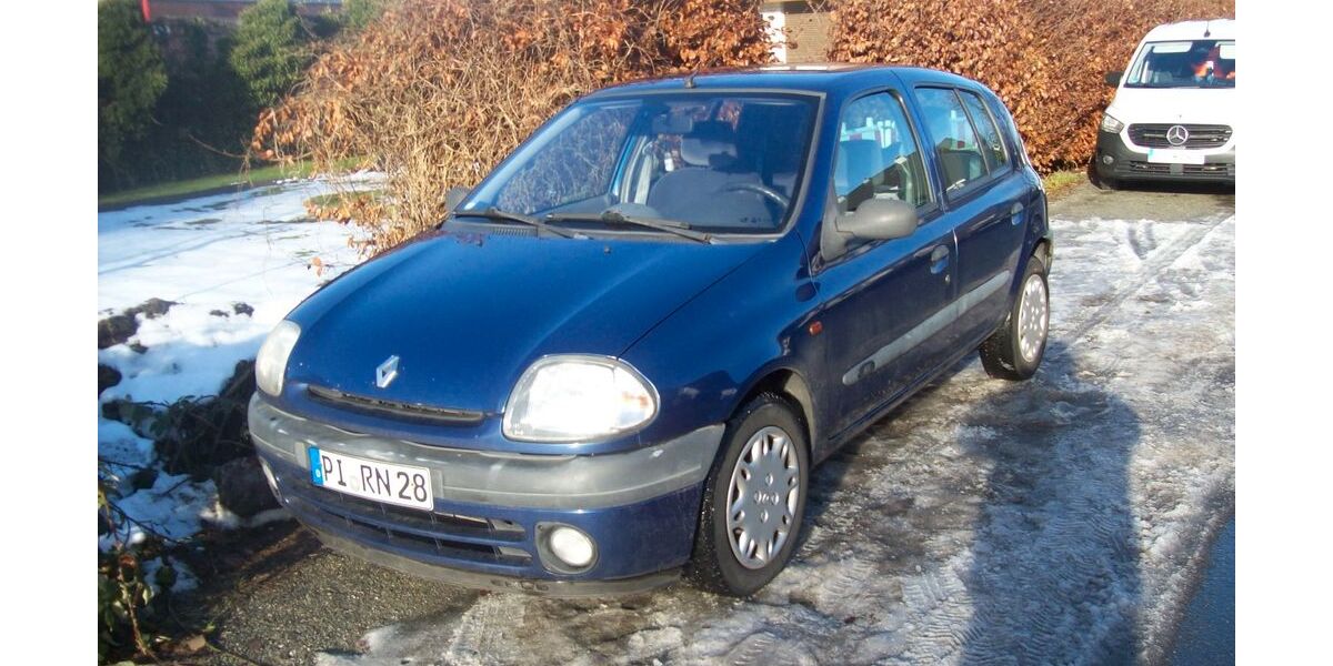 Renault Clio 134.500 km 599 &euro; Quickborn 25451