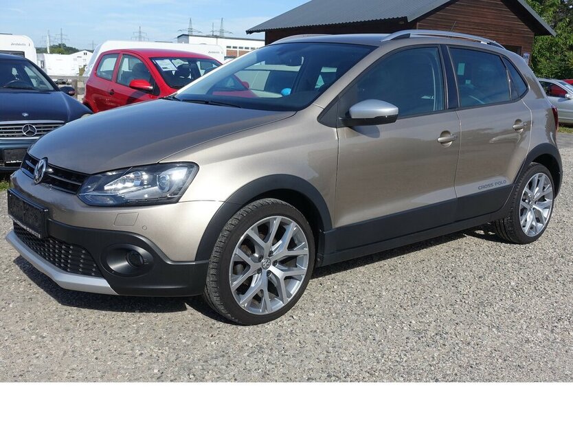 VW Polo Cross BMTS-S Kamera PDC DAB 8x Alu Xenon 97.700 km 15.950 € Neumarkt/OPf 92318