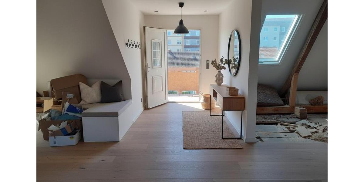 Dachgeschoßwohnung Altentreptow - 2 Zimmer, 90 m&sup2;, 820&euro; | Angebot:26365413
