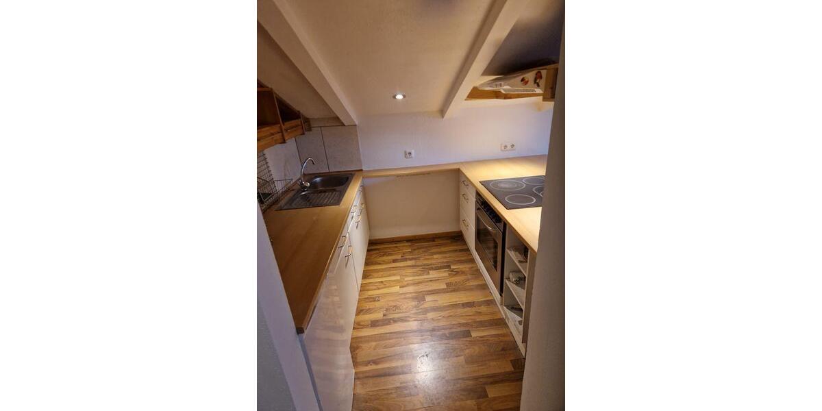 Dachgeschoßwohnung Triftern - 2 Zimmer, 48 m&sup2;, 380&euro; | Angebot:26398497