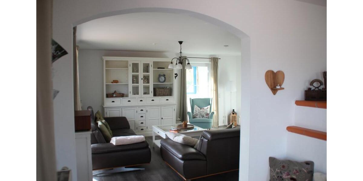 Einfamilienhaus Eggenfelden - 6 Zimmer, 198 m&sup2;, 780.000&euro; | Angebot:26578360
