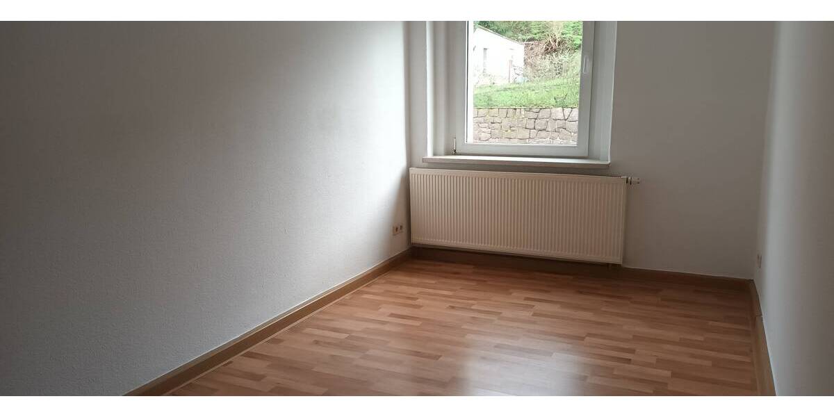 Etagenwohnung Leisnig Polkenberg - 3 Zimmer, 63 m&sup2;, 320&euro; | Angebot:25740386